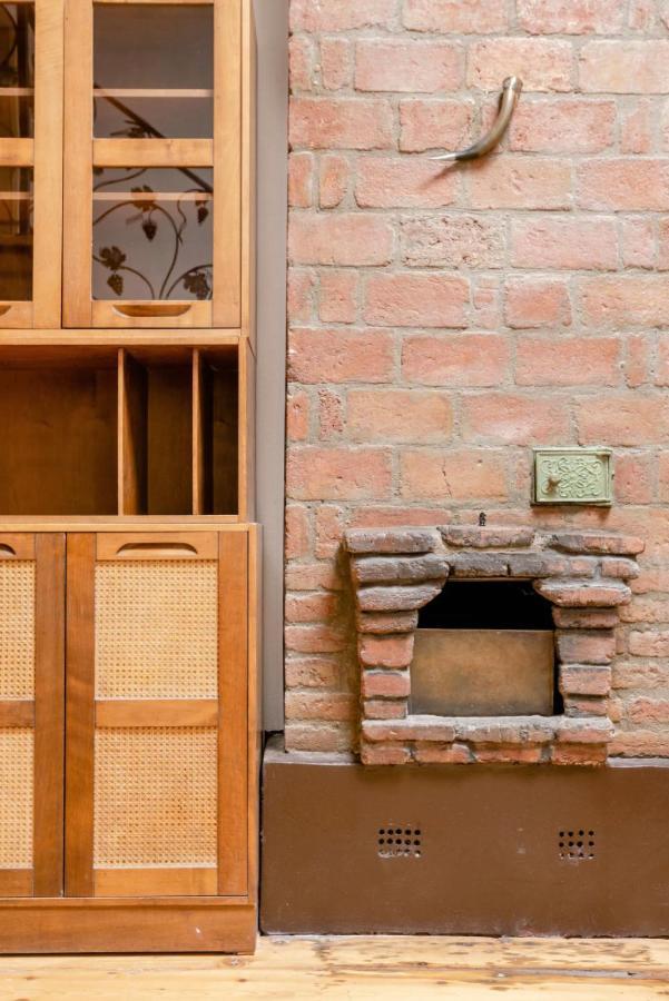 Lovely Dulcet Loft In Center Of Rustaveli Tbilisi Esterno foto