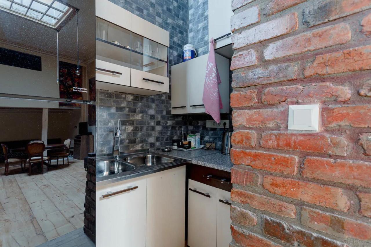 Lovely Dulcet Loft In Center Of Rustaveli Tbilisi Esterno foto